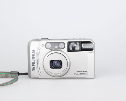 Appareil photo Fujifilm Discovery 700S Zoom Date 35 mm avec étui (série 4840437)