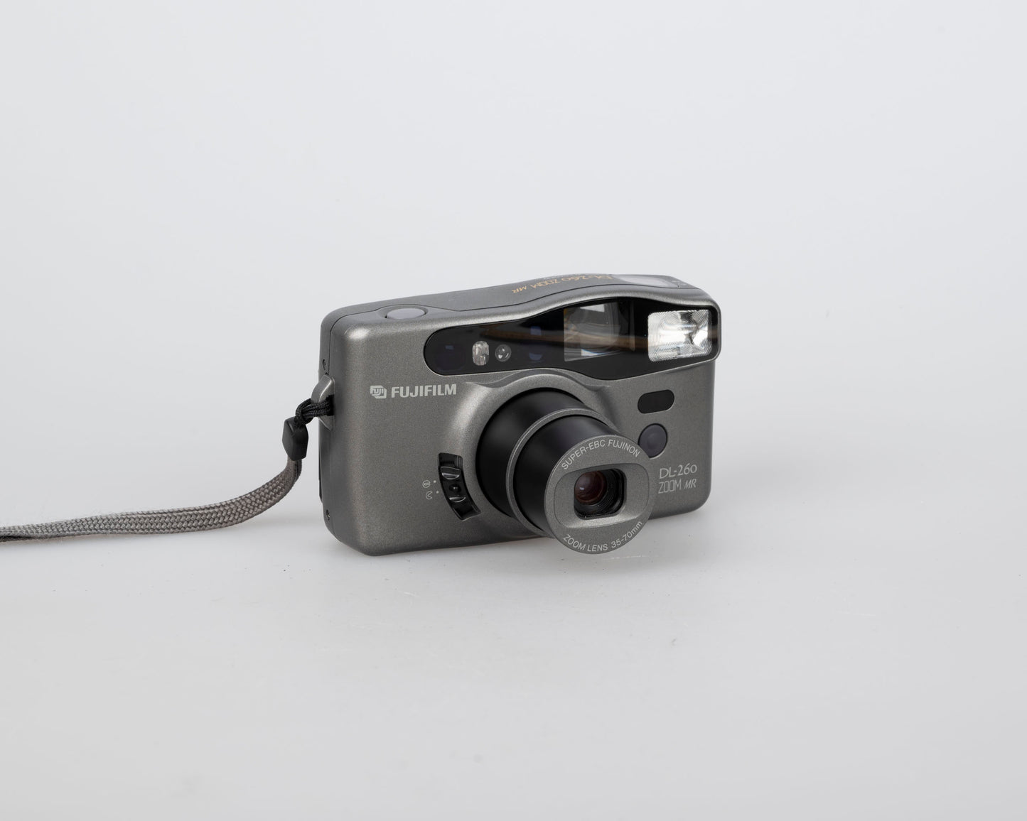 Fujifilm DL-260 Zoom MR 35mm camera w/ case (serial 80706760)