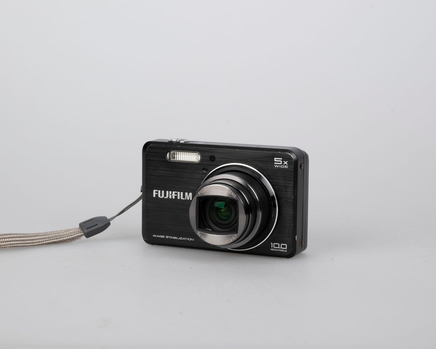 Fujifilm Finepix J250 10 MP CCD digicam w/ battery + charger