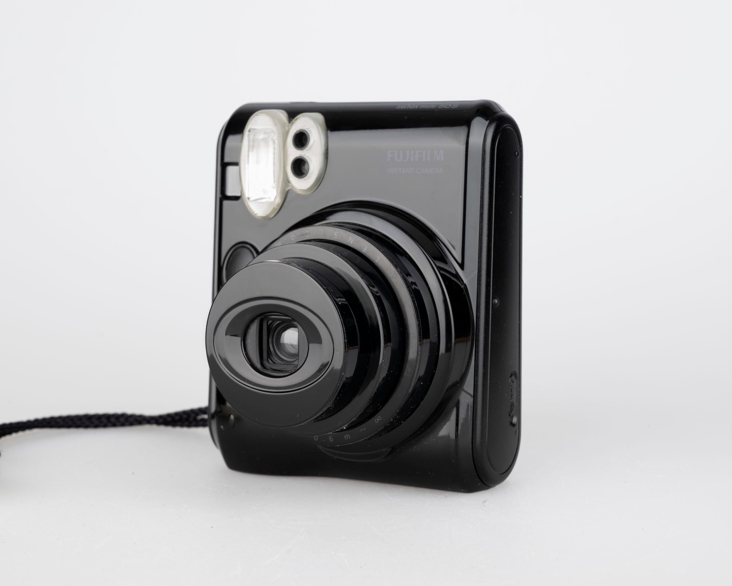 FUJIFILM instax mini 50S ピアノブラック Fujifilm Instax Mini 50S 'Piano Black' instant camera – New Wave Pool