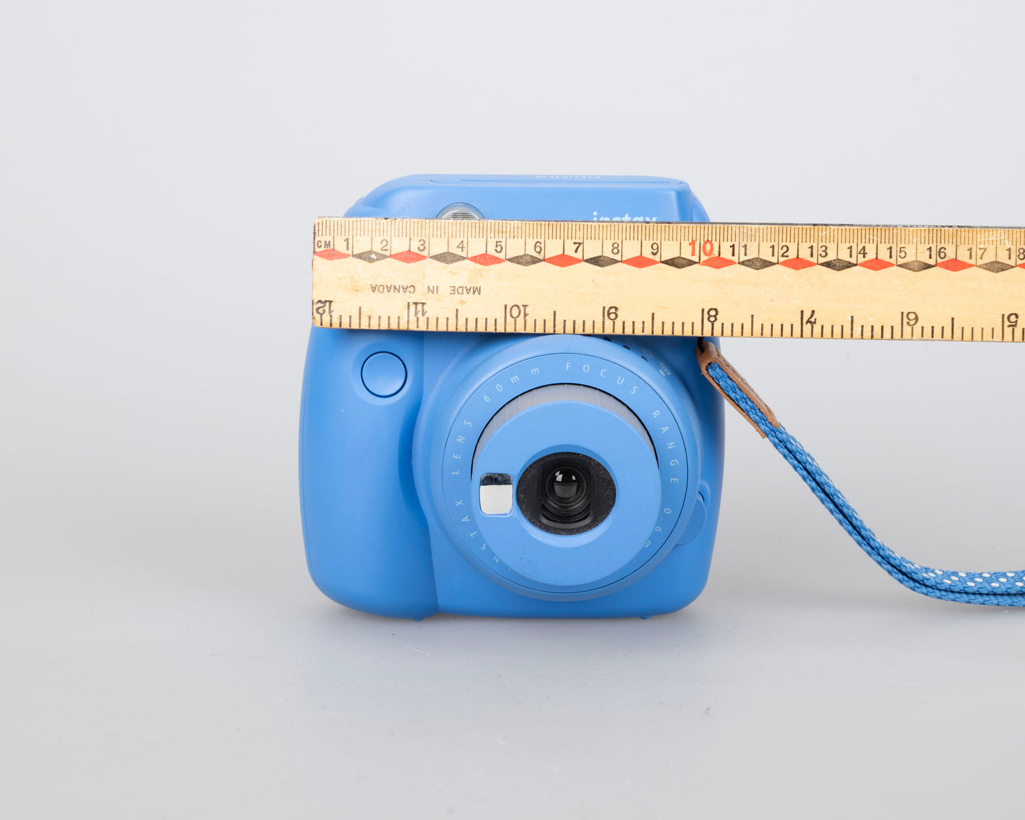 Fujifilm Instax Mini 9 instant film camera (serial S072751)