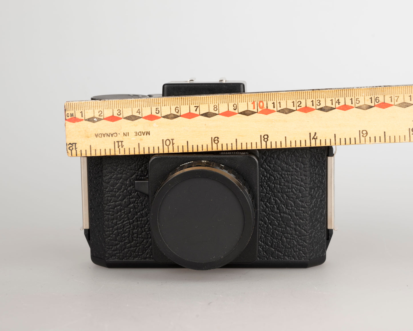 Vintage Holga 120S medium format camera w/ original box, strap, and lens cap