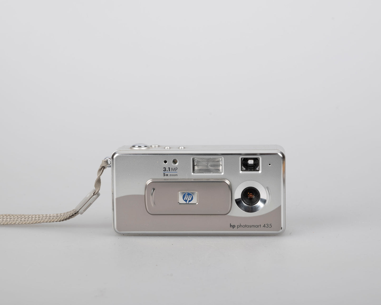HP Photosmart 435 3.1 MP CCD sensor digicam w/original box and cable (uses AA batteries + SD cards)