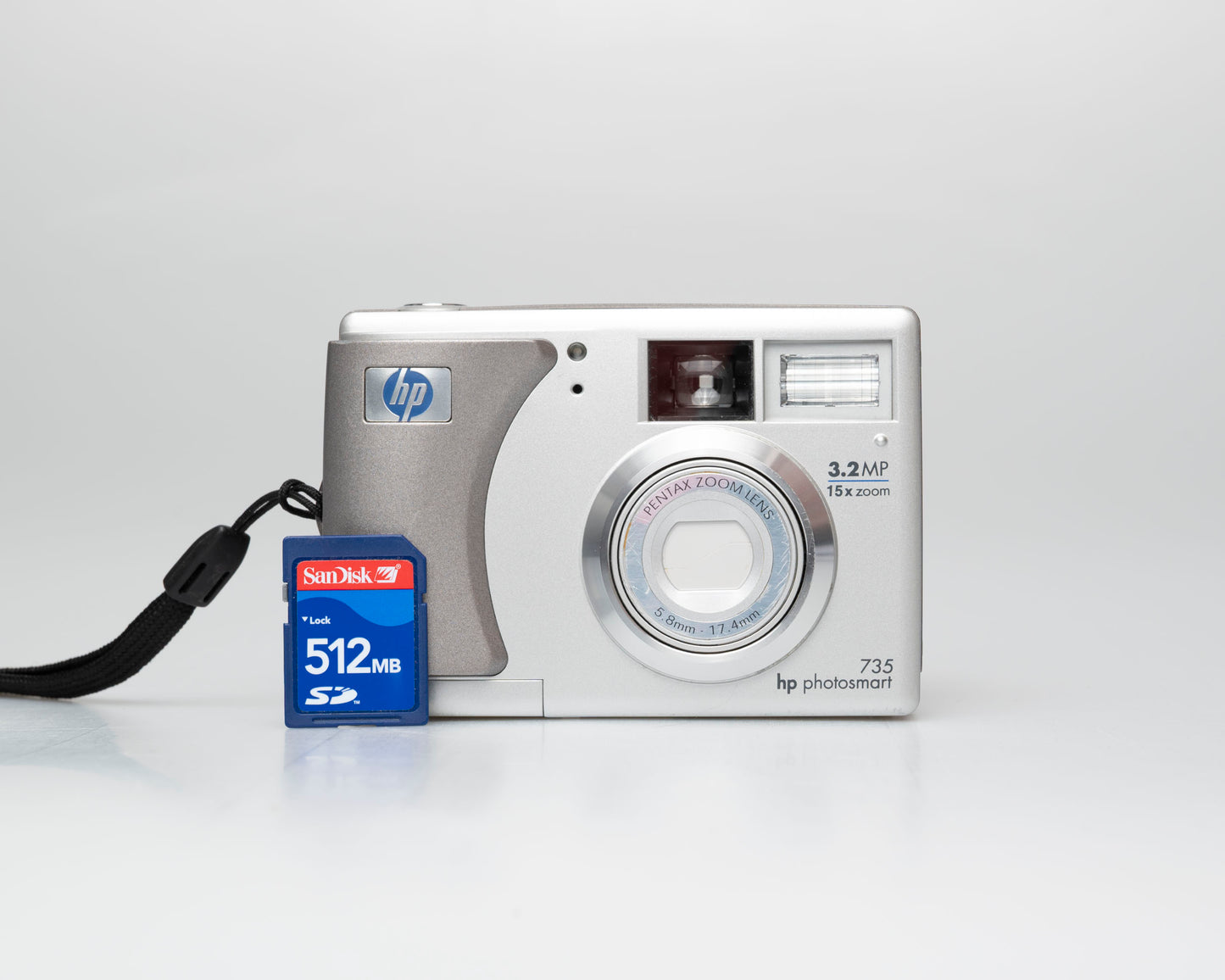 HP Photosmart 735 3.2 MP CCD sensor digicam w/ 512MB SD (serial Q2210A)