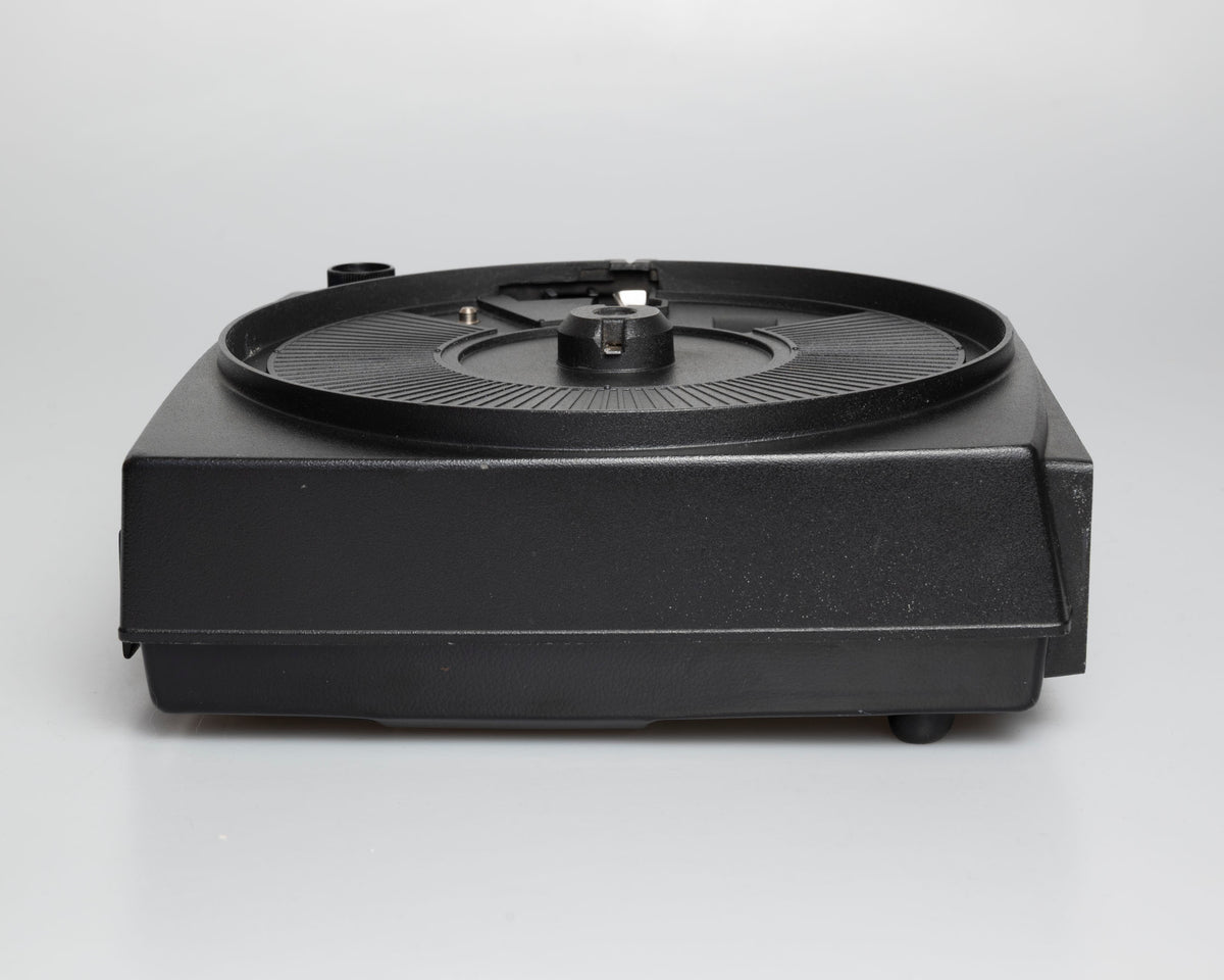 Kodak Carousel 600H 35mm slide projector (serial 2595538)