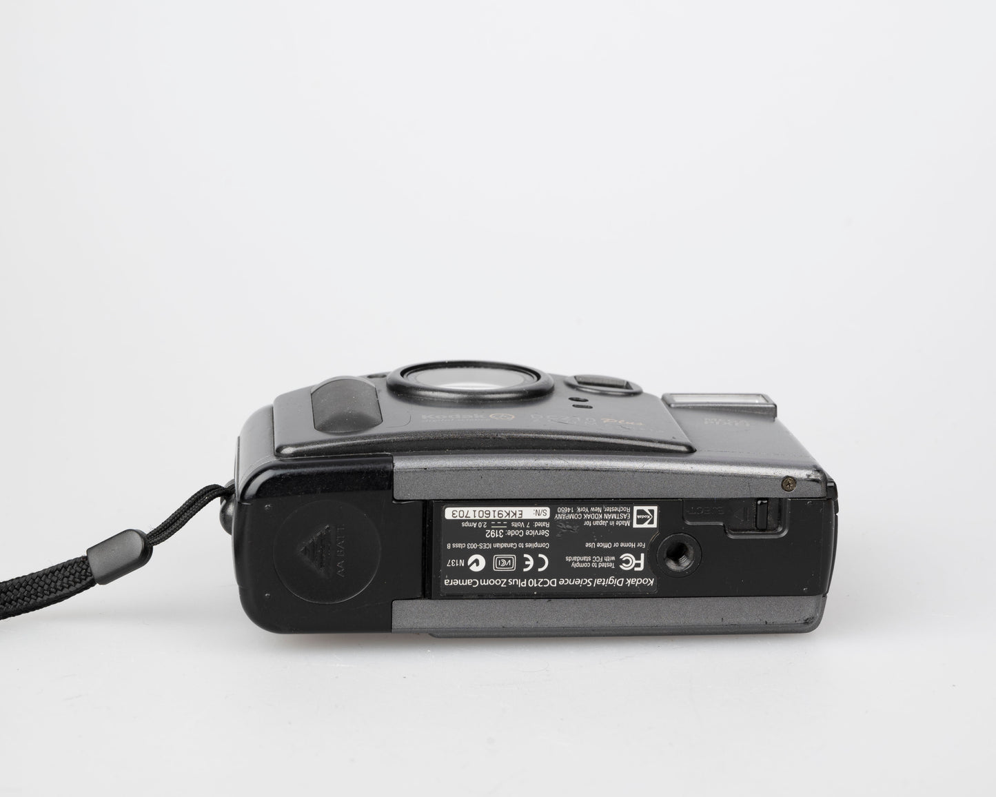 Appareil photo numérique Kodak DC210 Plus avec capteur CCD mégapixel avec carte CF 256 Mo (utilise des piles AA)