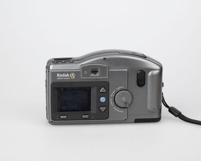 Appareil photo numérique Kodak DC210 Plus avec capteur CCD mégapixel avec carte CF 256 Mo (utilise des piles AA)