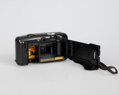 Kodak KB10 35mm camera w/ case