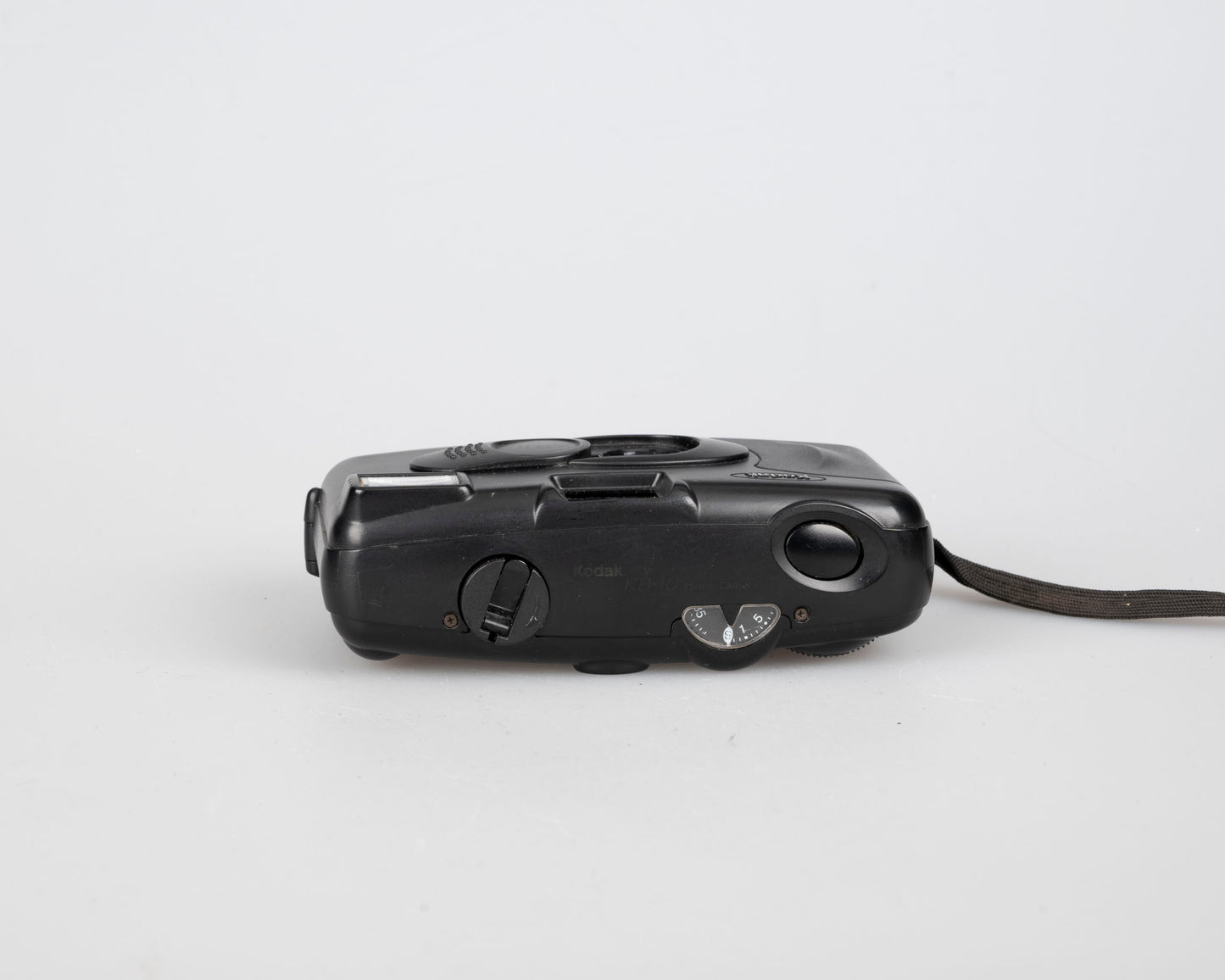 Kodak KB10 35mm camera w/ case