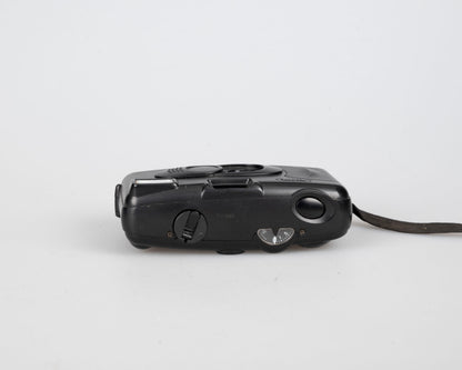 Kodak KB10 35mm camera w/ case