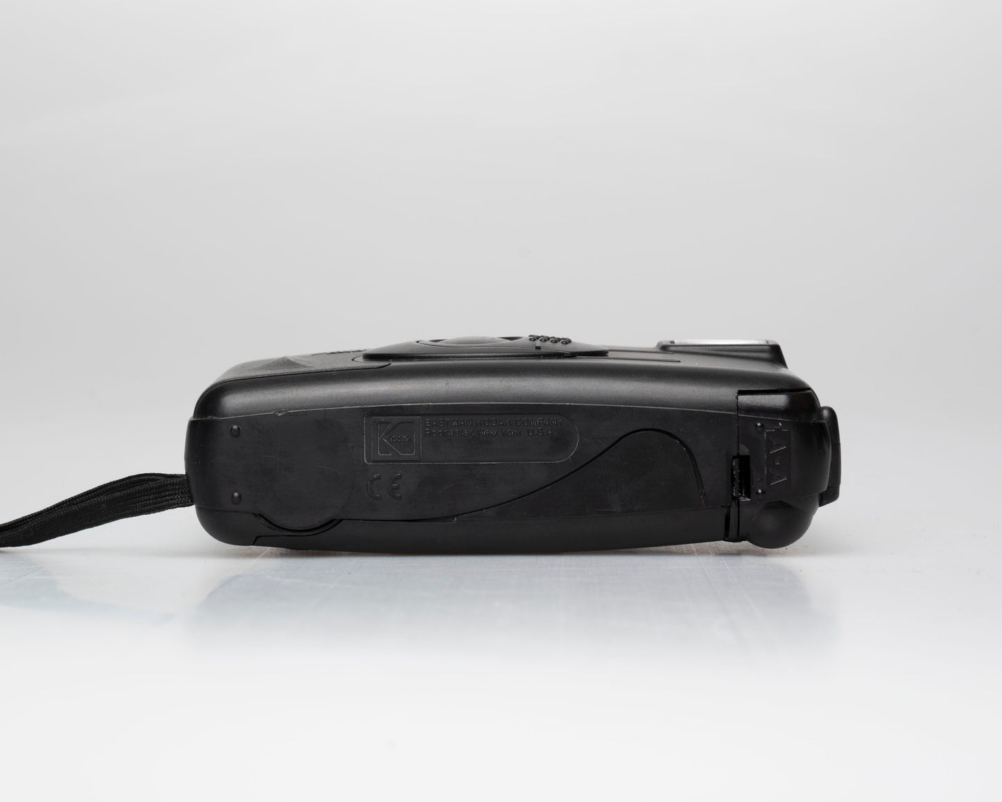 Kodak KB10 35mm camera (serial 1676902)
