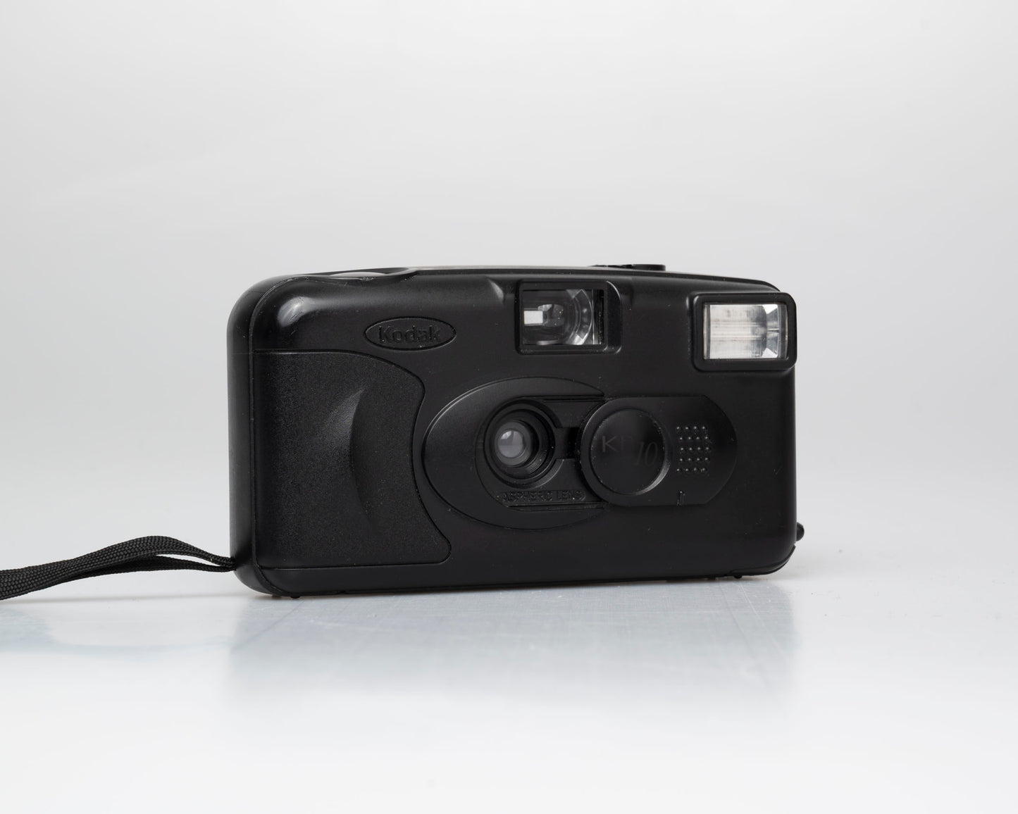 Kodak KB10 35mm camera (serial 1676902)