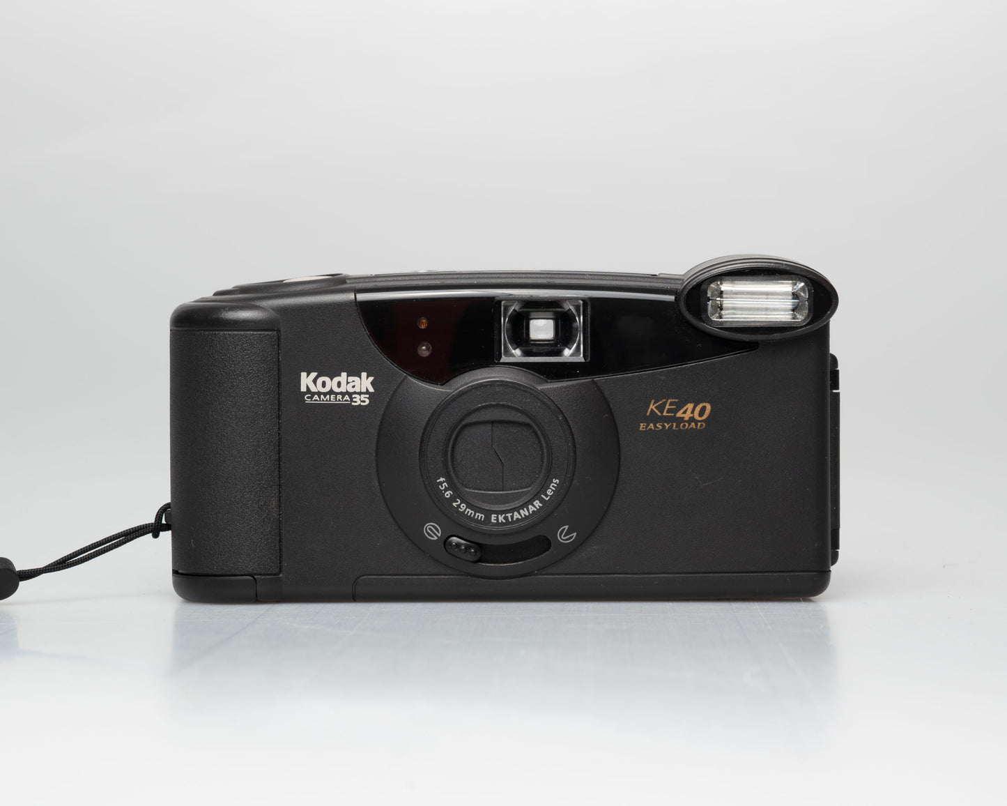 Kodak KE40 Easyload 35mm camera (serial 0652570)