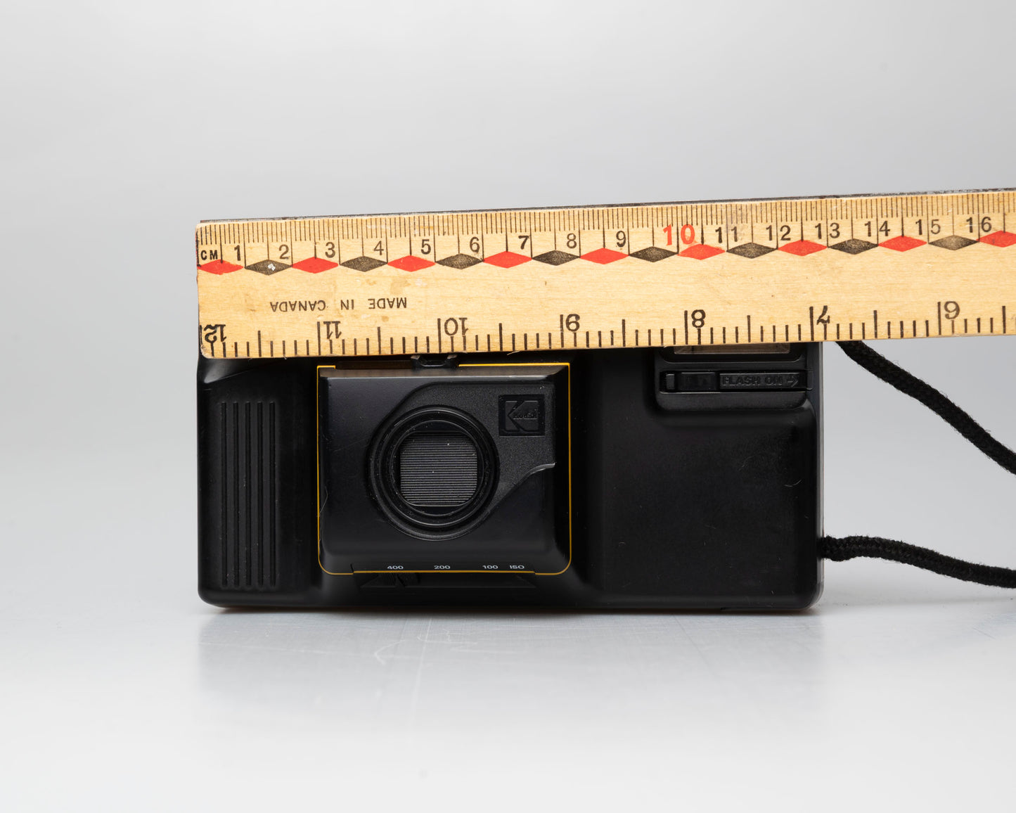 Kodak VR35 K4 35mm camera (serial 045T)