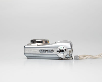 Kodak EasyShare C813 8.2 MP digicam w/ original box + manual + 4GB SD card (serial KCGHRB2711936)