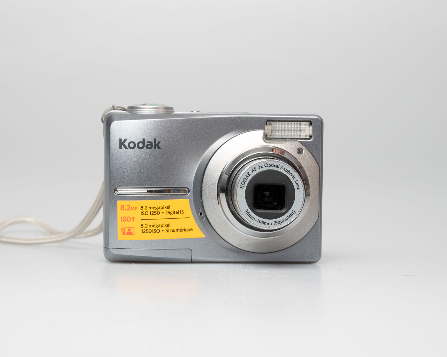 Kodak EasyShare C813 8.2 MP digicam w/ original box + manual + 4GB SD card (serial KCGHRB2711936)