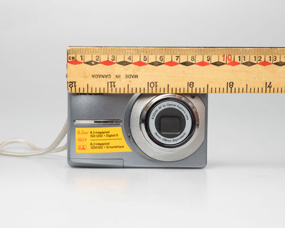Kodak EasyShare C813 8.2 MP digicam w/ original box + manual + 4GB SD card (serial KCGHRB2711936)