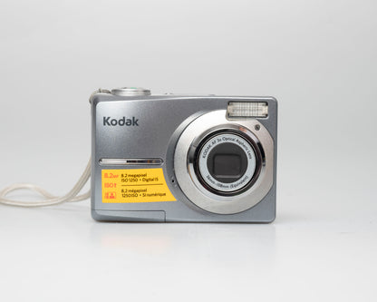 Kodak EasyShare C813 8.2 MP digicam w/ original box + manual + 4GB SD card (serial KCGHRB2711936)