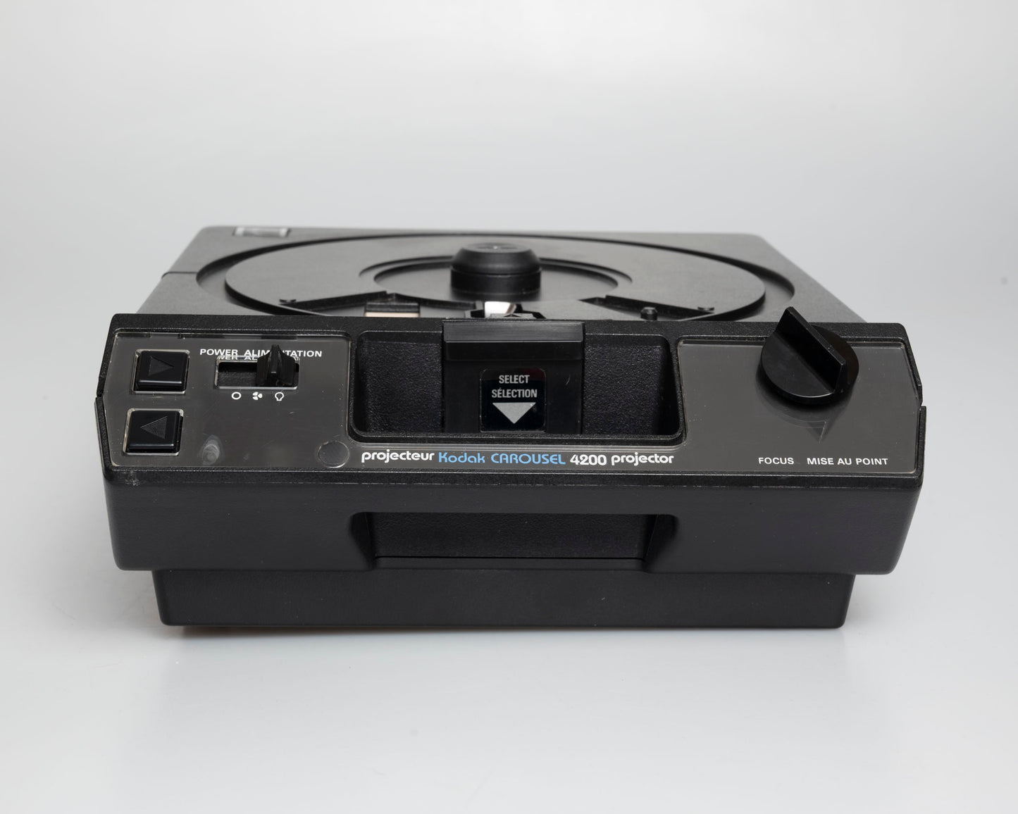 Kodak Carousel 4200 35mm slide projector (serial 127074)