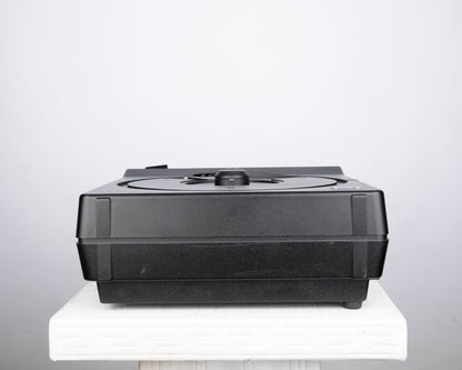 Kodak Carousel 4600 35mm slide projector w/ Ektanar C 102mm f2.8 lens (155965)