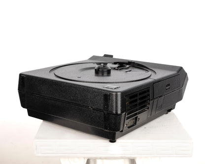 Kodak Carousel 4600 35mm slide projector w/ Ektanar C 102mm f2.8 lens (serial 265187)