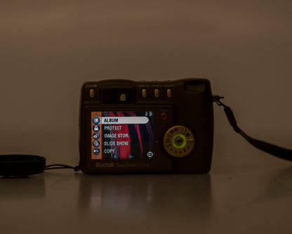 Kodak DX7630 appareil photo numérique 6,1 mégapixels avec carte SD de 1 Go + batterie + chargeur (numéro de série KCKDC43316059)
