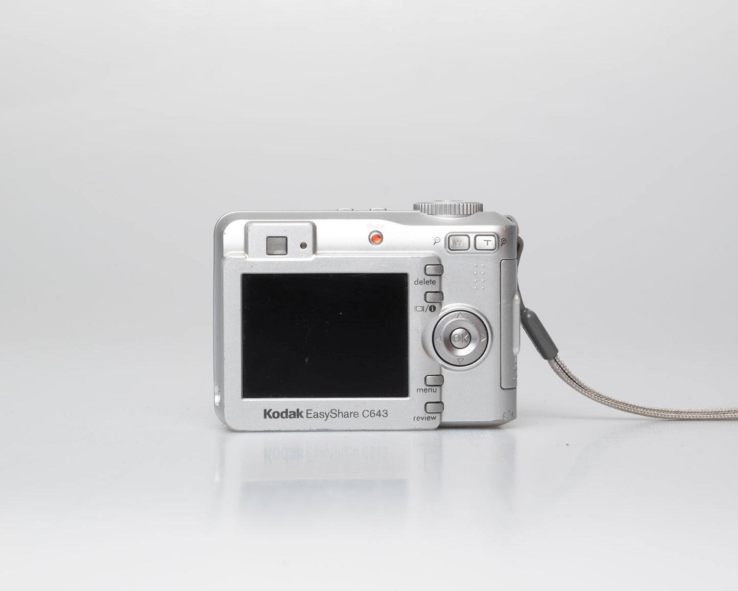 Kodak EasyShare C643 6.1 megapixel CCD sensor digicam w/ 1 GB SD card (uses AA batteries)