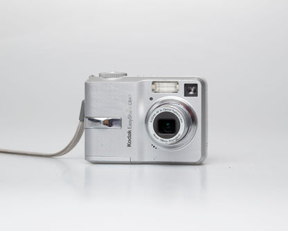 Kodak EasyShare C643 6.1 megapixel CCD sensor digicam w/ 1 GB SD card (uses AA batteries)
