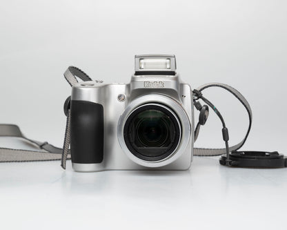 Kodak Easyshare Z650 6 MP digicam w/ 2GB SD card (serial KCKFL63117002)