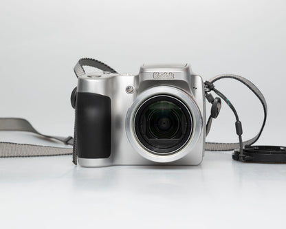 Kodak Easyshare Z650 6 MP digicam w/ 2GB SD card (serial KCKFL63117002)