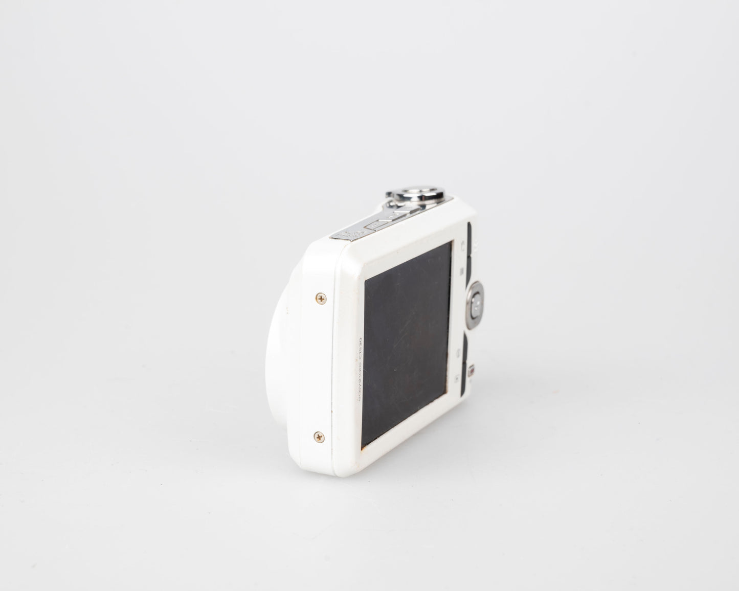 Kodak Easyshare C1530 digicam w/ 14 MP CCD sensor (uses AA batteries and SD memory cards)