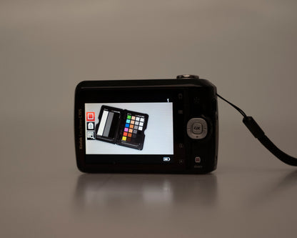 Kodak EasyShare C195 14 MP capteur CCD appareil photo numérique avec carte SD de 8 Go (numéro de série KCGNA02917709)
