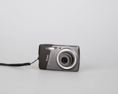Appareil photo numérique à capteur CCD Kodak Easyshare M530 12 MP avec chargeur + batterie (utilise la mémoire de la carte SD)