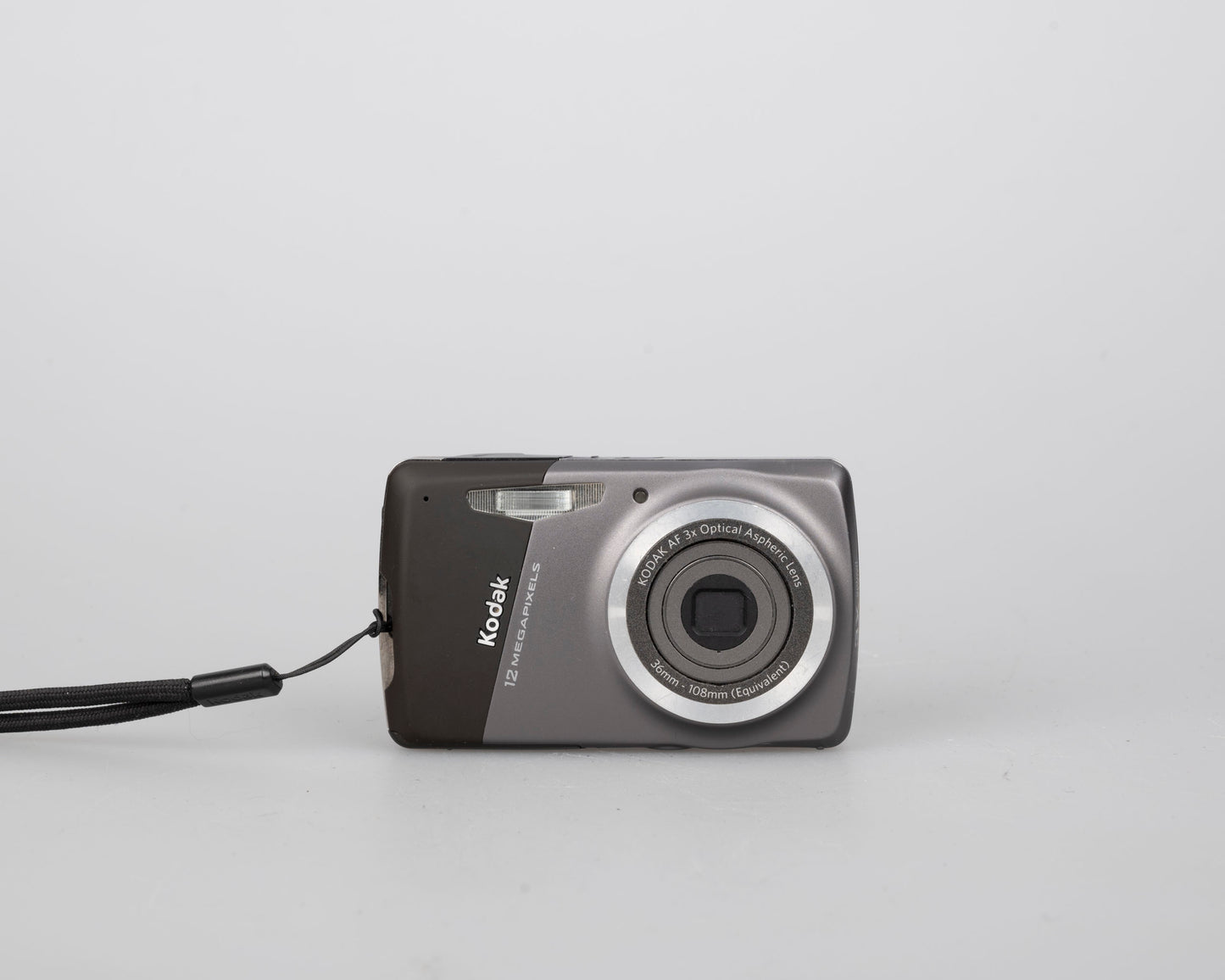 Appareil photo numérique à capteur CCD Kodak Easyshare M530 12 MP avec chargeur + batterie (utilise la mémoire de la carte SD)