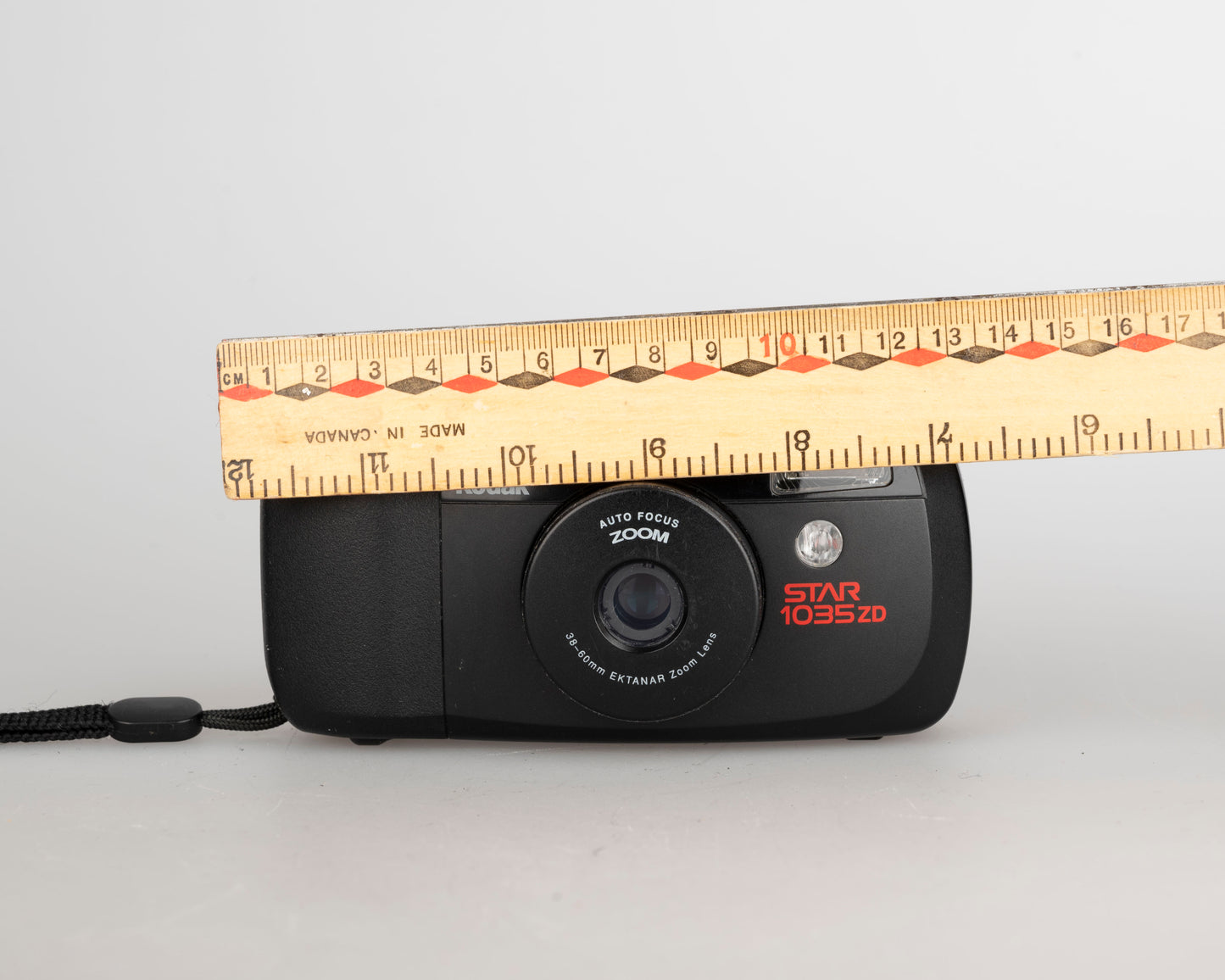 Kodak Star 1035ZD 35mm camera