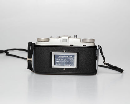 Kodak Pony IV 35mm camera w/ case (serial 142079)