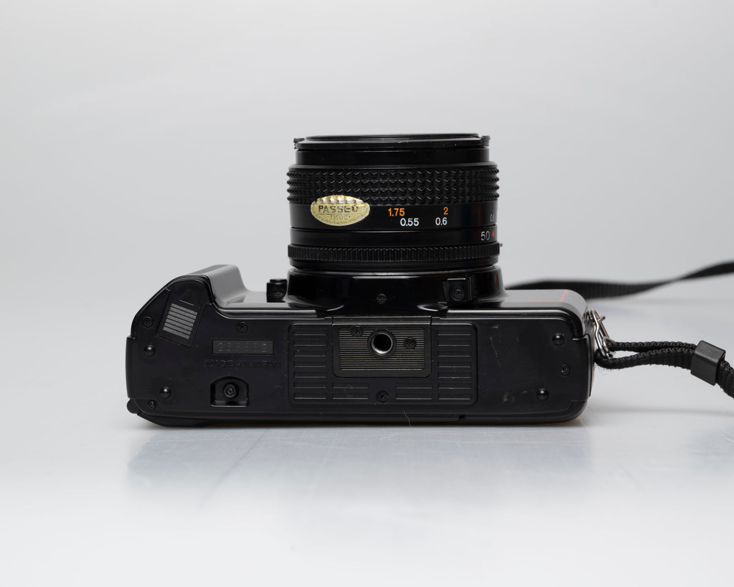 Konica TC-X appareil photo reflex 35mm avec objectif Hexanon AR 50mm f1.8 + manuel (numéro de série 268882)