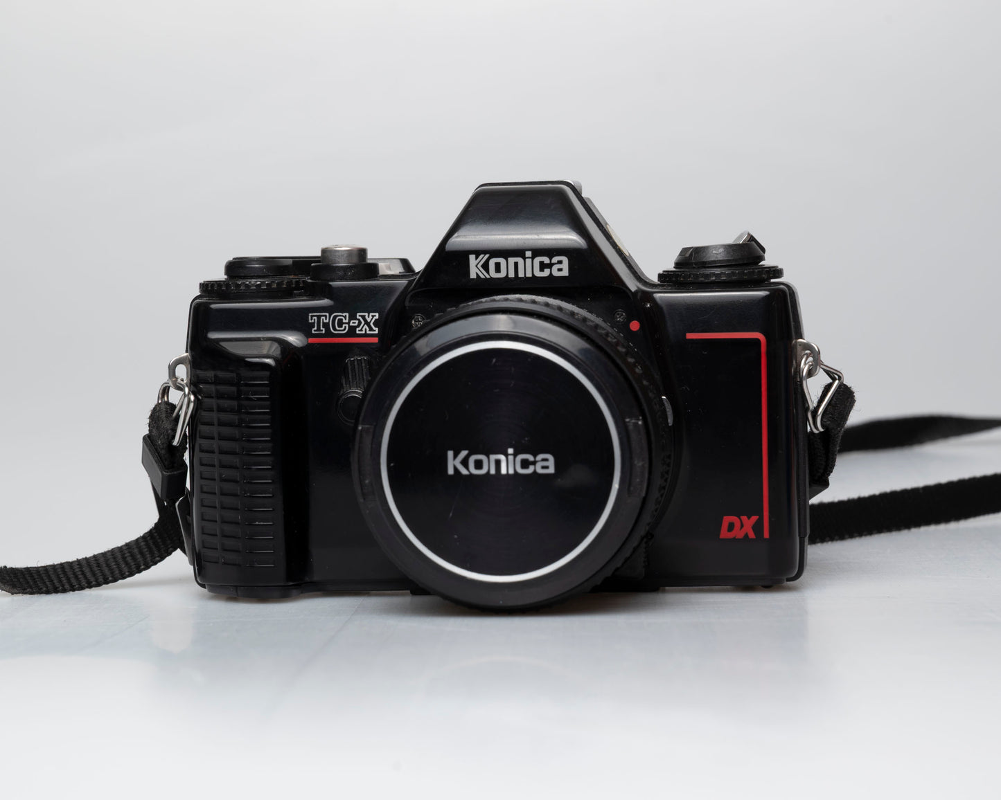 Konica TC-X appareil photo reflex 35mm avec objectif Hexanon AR 50mm f1.8 + manuel (numéro de série 268882)