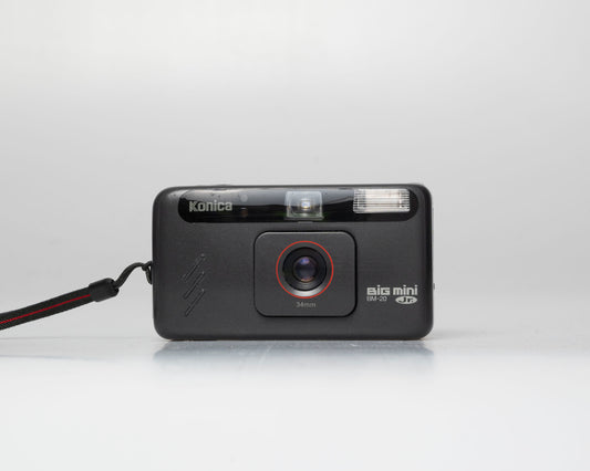 Appareil photo Konica Big Mini Jr BM-20 35 mm avec étui (série A984571) | film🎞testé