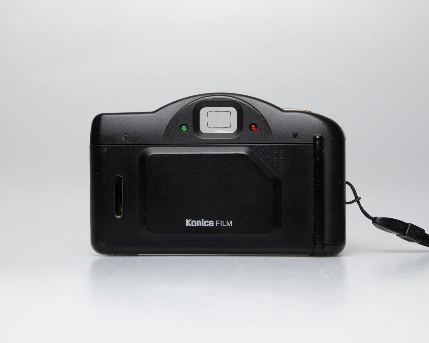 Konica Pop BF-88 35mm point-and-shoot camera (serial BI013202)