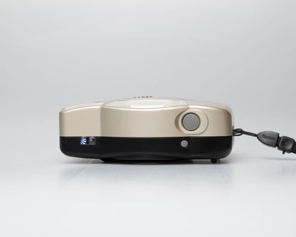 Konica Pop BF-88 35mm point-and-shoot camera (serial BI013202)