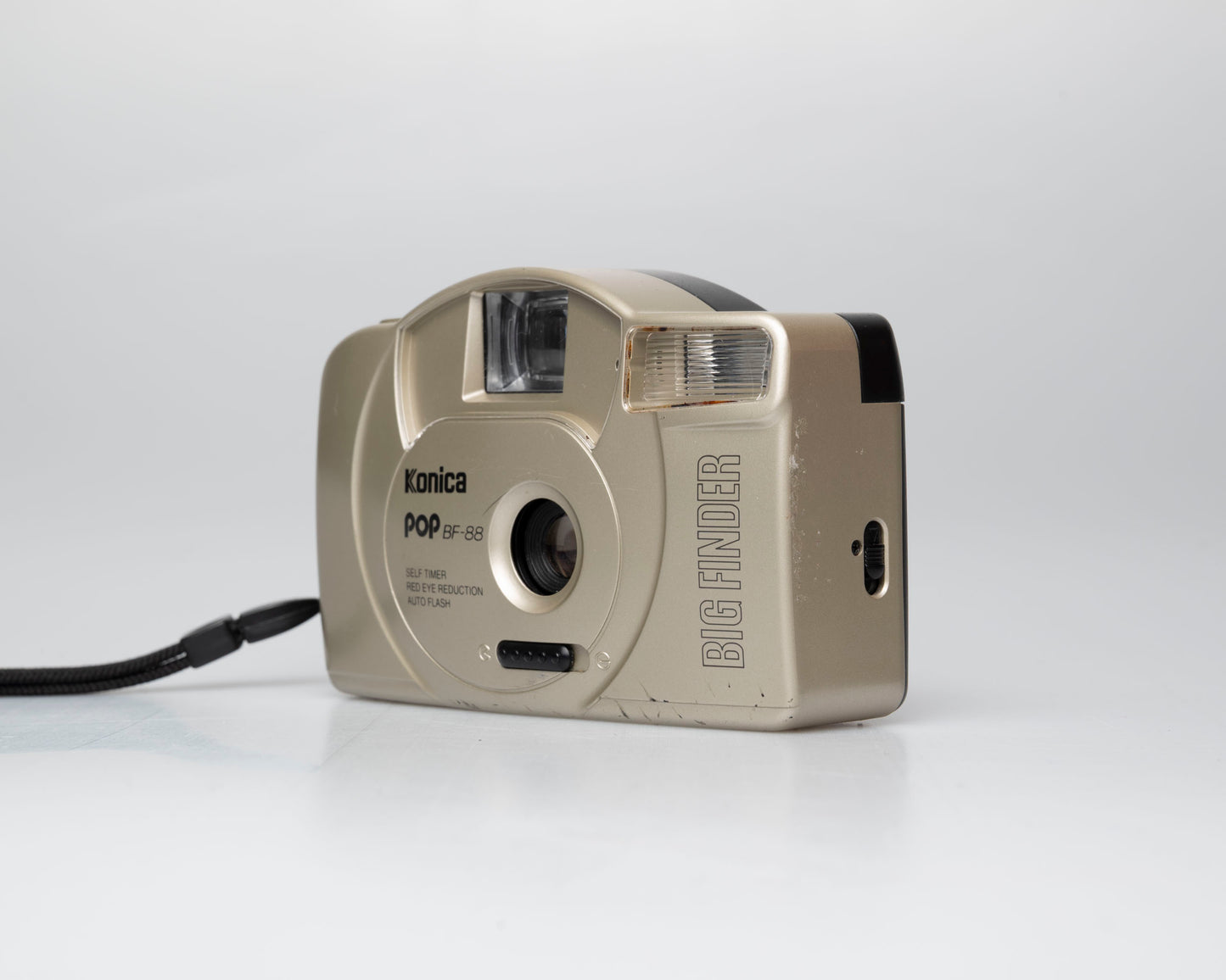Konica Pop BF-88 35mm point-and-shoot camera (serial BI013202)