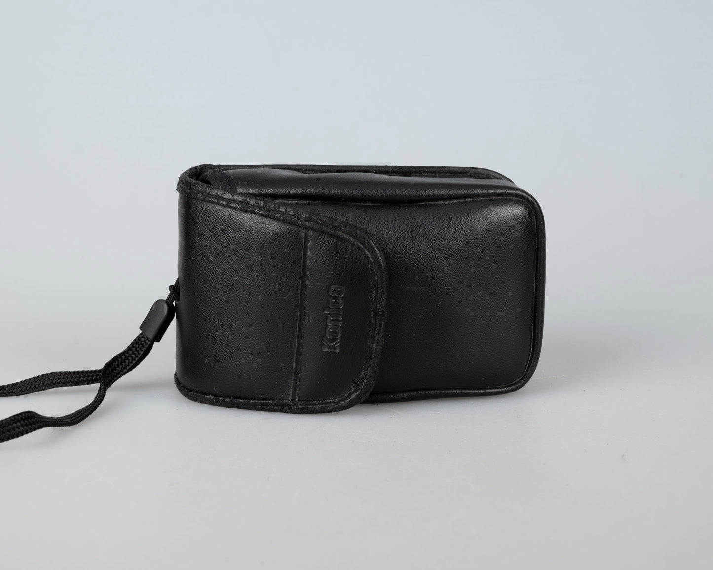 Appareil photo Konica Z-up 110 Super 35 mm avec étui (série 7039917)