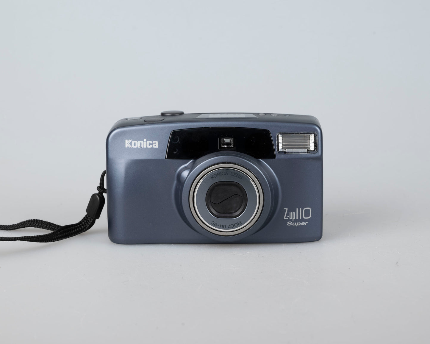 Appareil photo Konica Z-up 110 Super 35 mm avec étui (série 7039917)