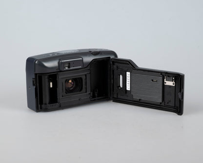 Appareil photo Konica Z-up 110 Super 35 mm avec étui (série 7039917)