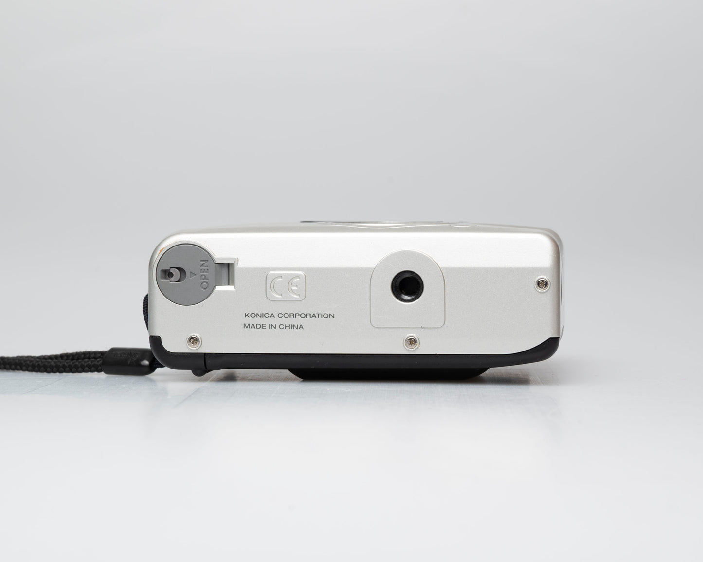Konica Z-Up 80e compact 35mm camera (serial 6692987)