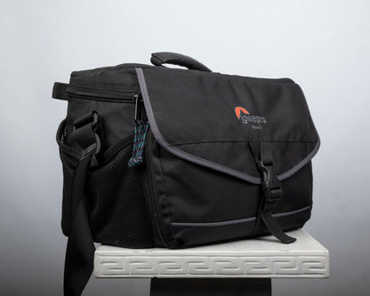 Lowepro Nova 5 grand sac pour appareil photo (noir avec bordure grise)