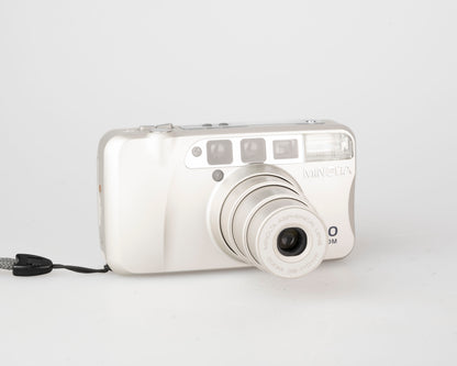 Minolta 110 Zoom ultra compact 35mm camera w/ case (serial 34332652)