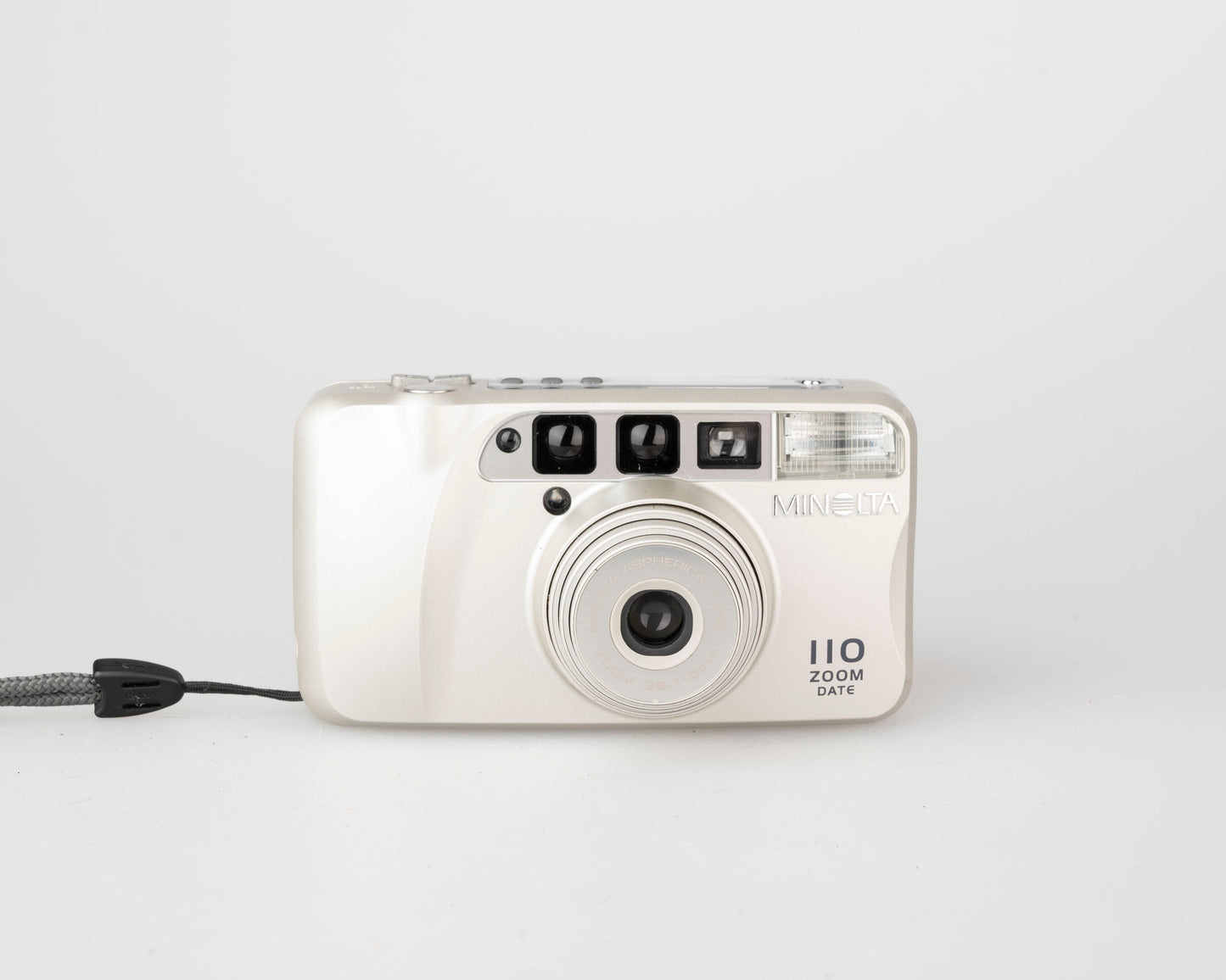 Minolta 110 Zoom Date compact 35mm camera w/ case (serial 42312807)