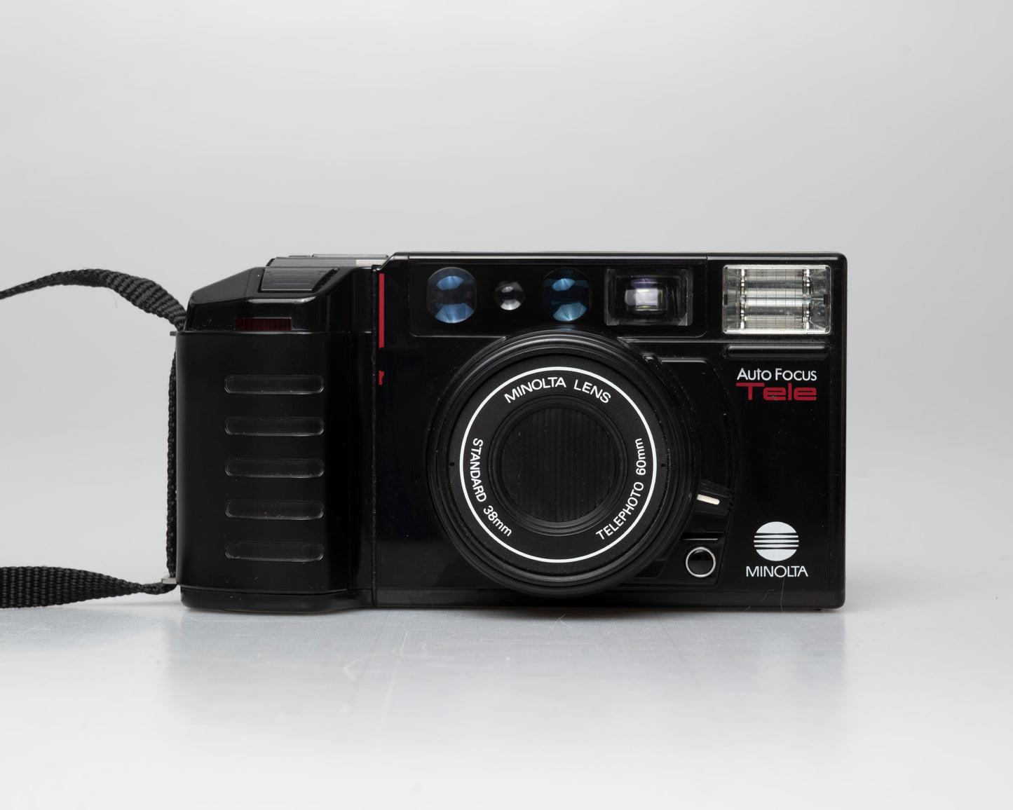 Appareil photo argentique à mise au point automatique Minolta AF Tele à double objectif 35mm avec boîte (numéro de série 58114422)